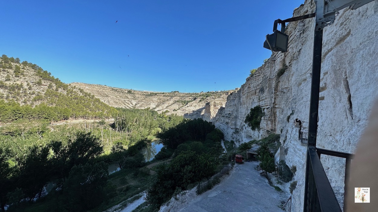 Vistas del río Júcar desde la Cueva del Diablo