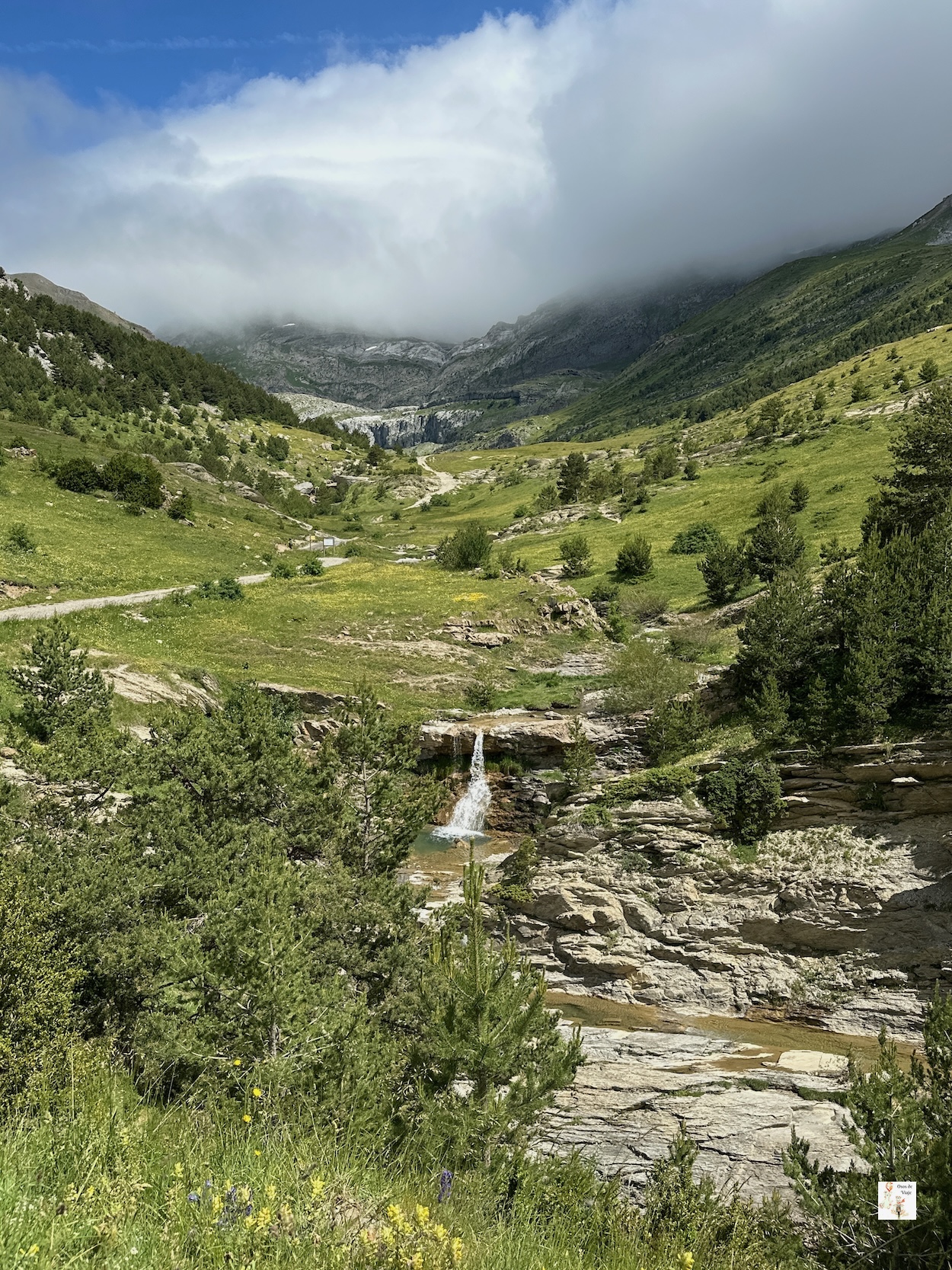 Ruta por el valle de Aísa desde aparcamiento de Rigüelo